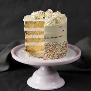 A-C03) Hazelnut Crunch Cake (Best-Seller) – The ROYALS Cafe