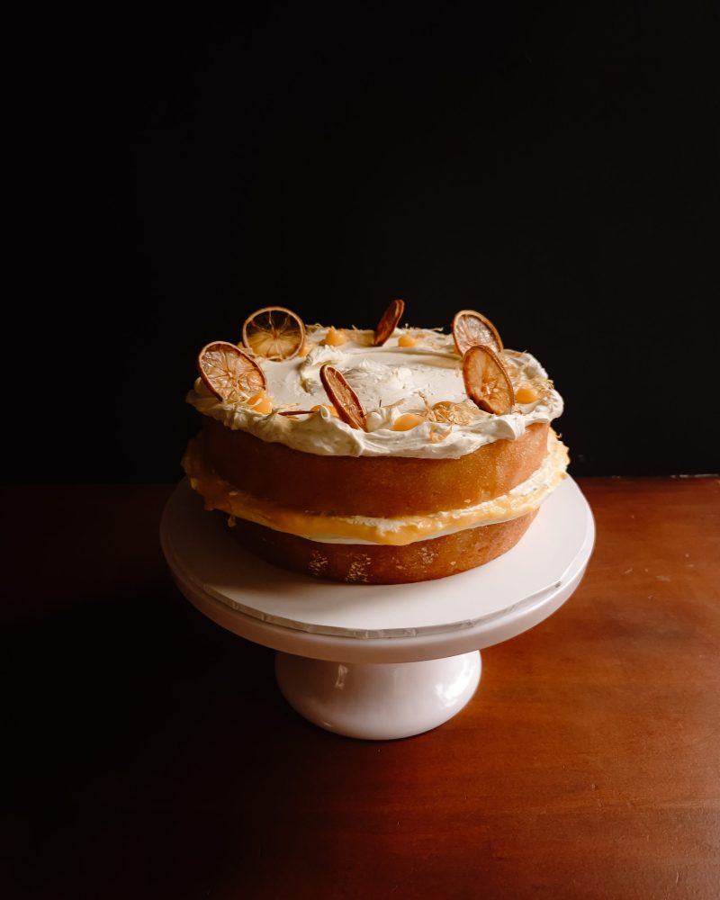 Elderflower Lemon and Champagne Cake