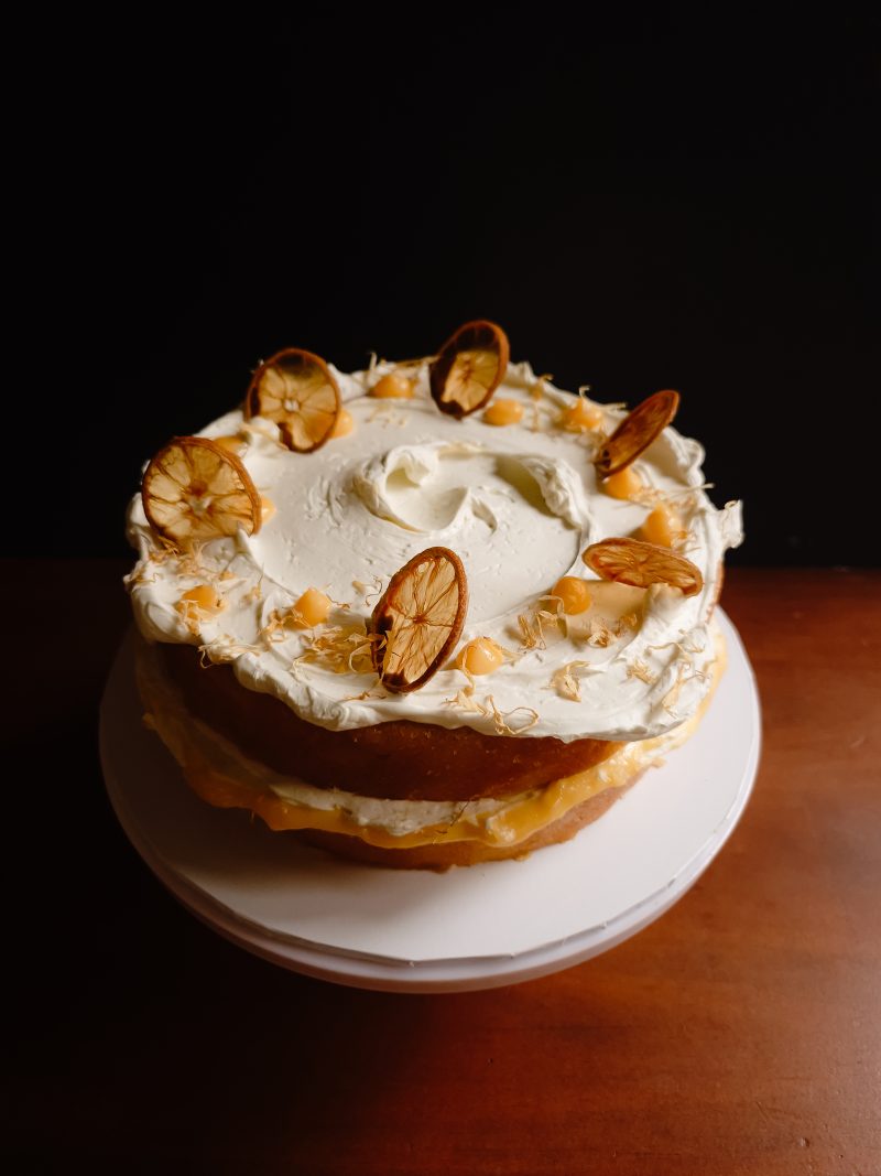 Elderflower lemon and champagne cake